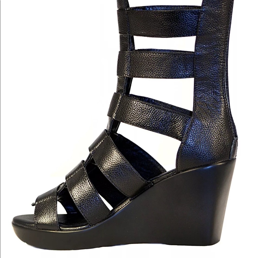 Capelta Couture Short Gladiator Black